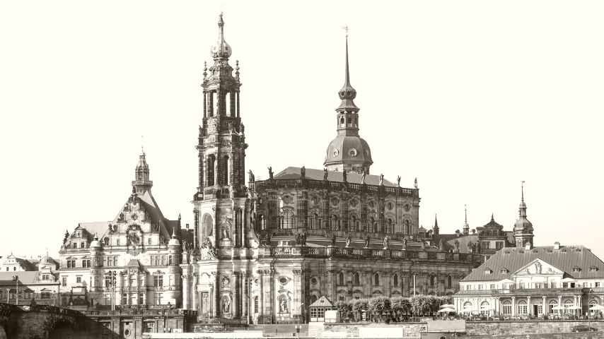 Die Katholische Hofkirche Dresden